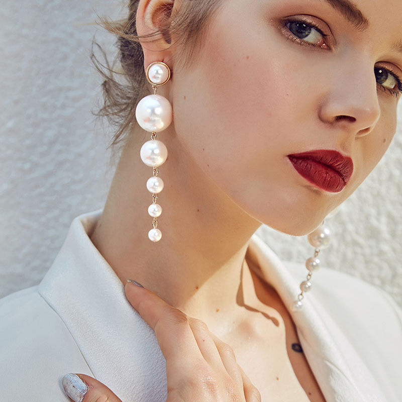 Isla Pearl Drop Earrings Online Jewellery Shopping India | Dishis Designer  Jewellery