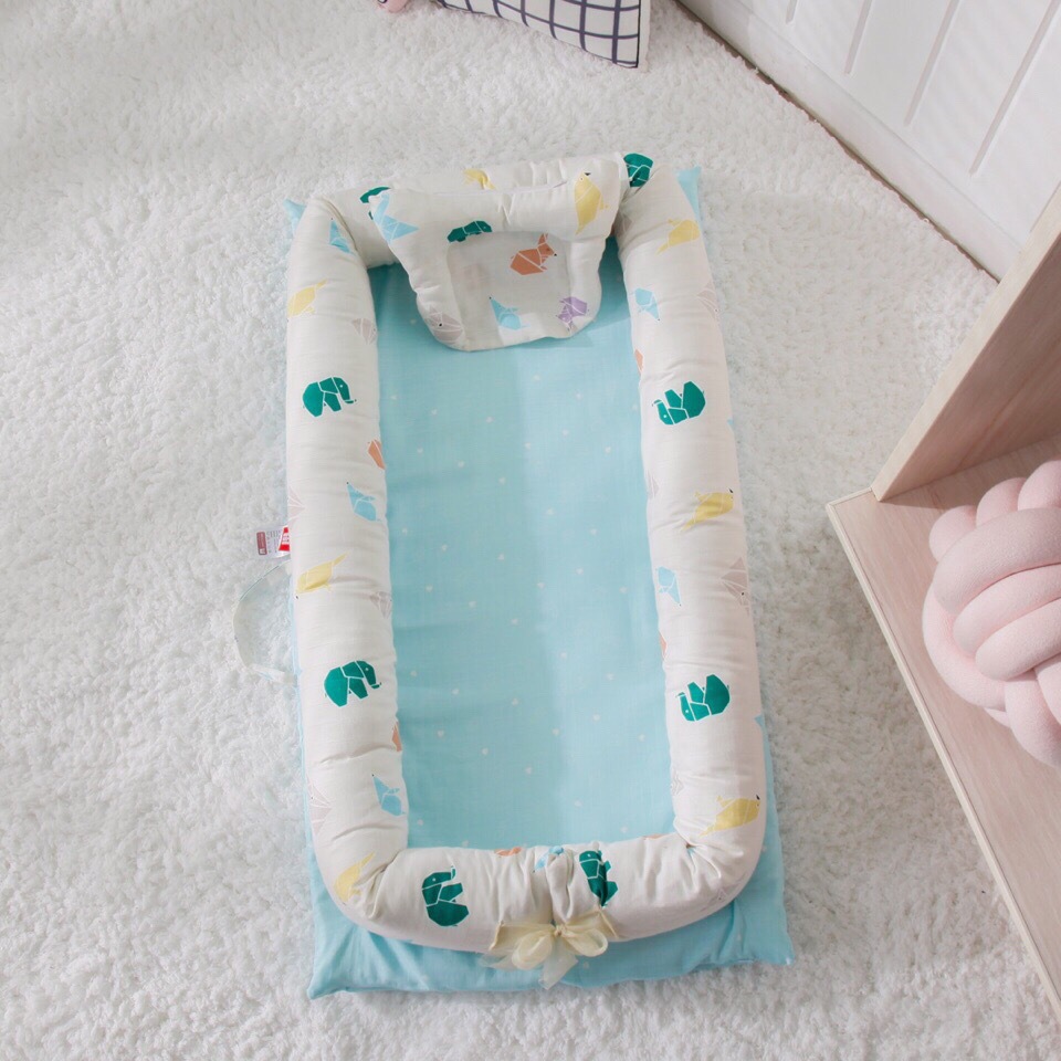 Portable Baby Bed: Lightweight & Easy to Fold - MAMTASTIC