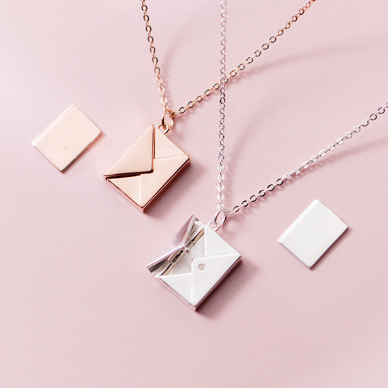 LV LETTER CHARM NECKLACE