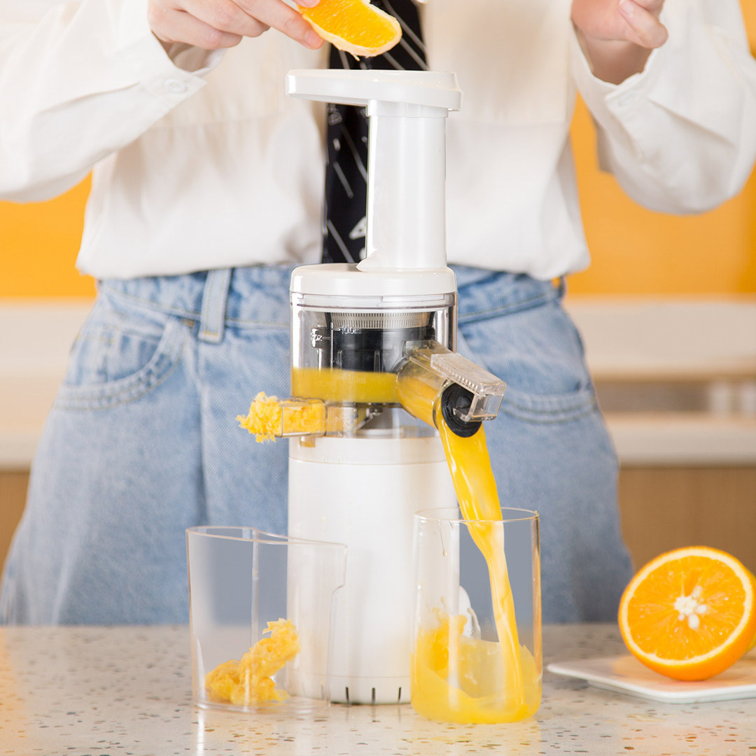 Portable USB Mini Electric Juicer Mixer Extractors Rechargeable Blender  Fruit Fresh Juice Lemon Maker Cup Household Machine - CJdropshipping