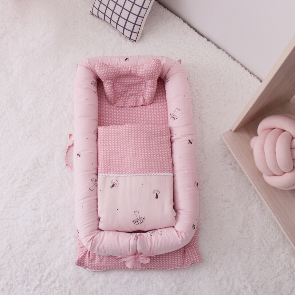 Portable Baby Bed: Lightweight & Easy to Fold - MAMTASTIC