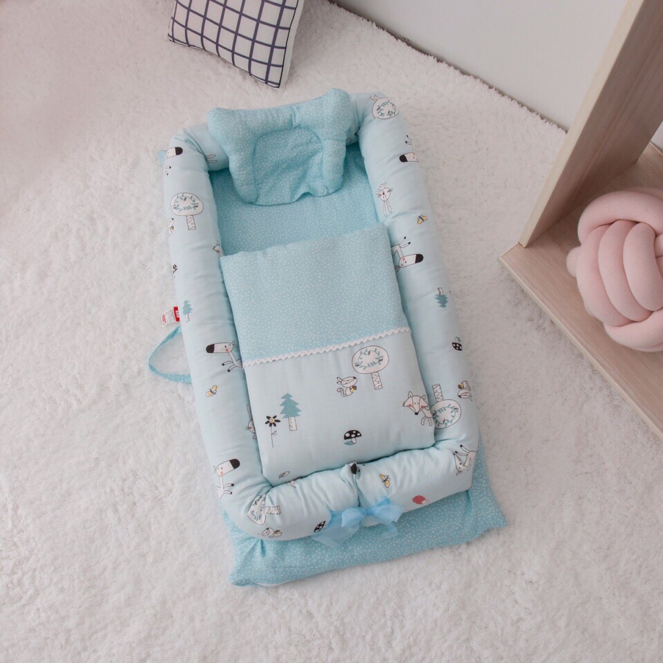 Portable Baby Bed: Lightweight & Easy to Fold - MAMTASTIC