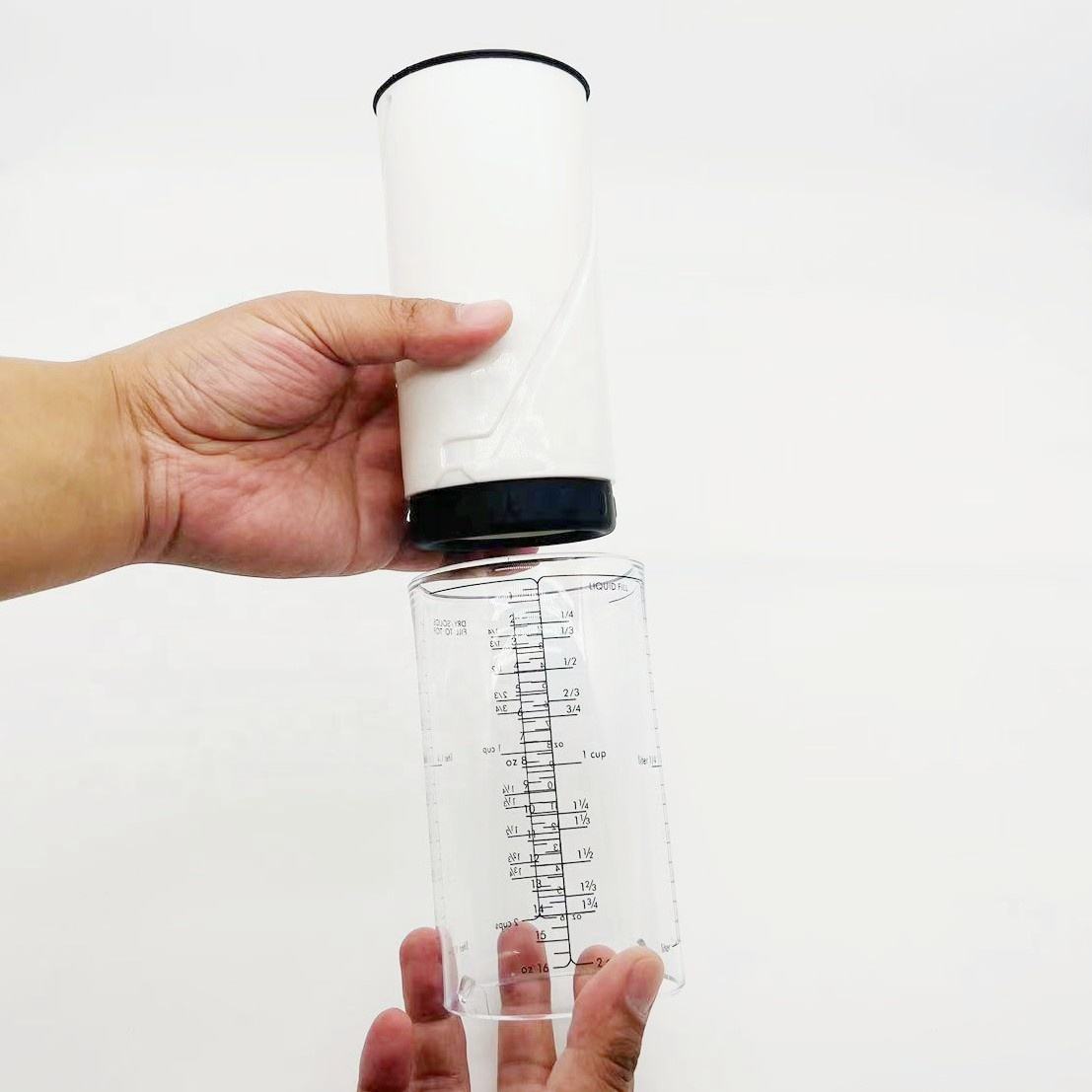 Adjustable Measuring Cups Magnetic bottom Kitchen Plastic Sc