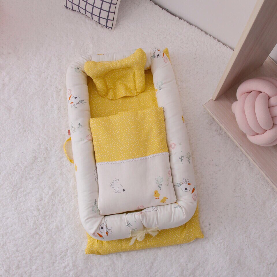 Portable Baby Bed: Lightweight & Easy to Fold - MAMTASTIC