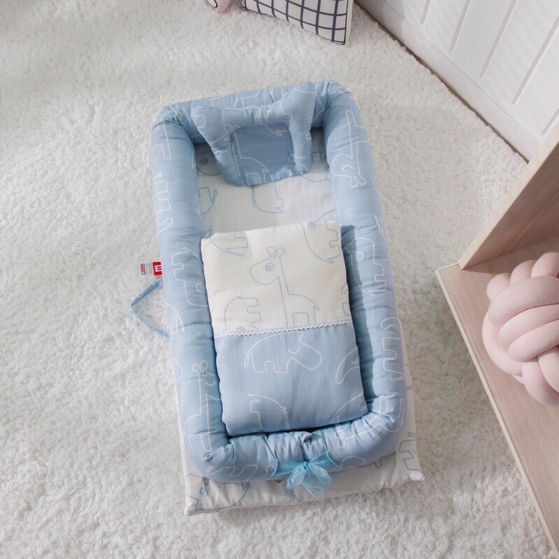 Portable Baby Bed: Lightweight & Easy to Fold - MAMTASTIC