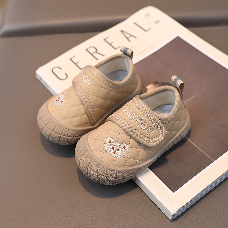 Soft bottom baby online boy shoes