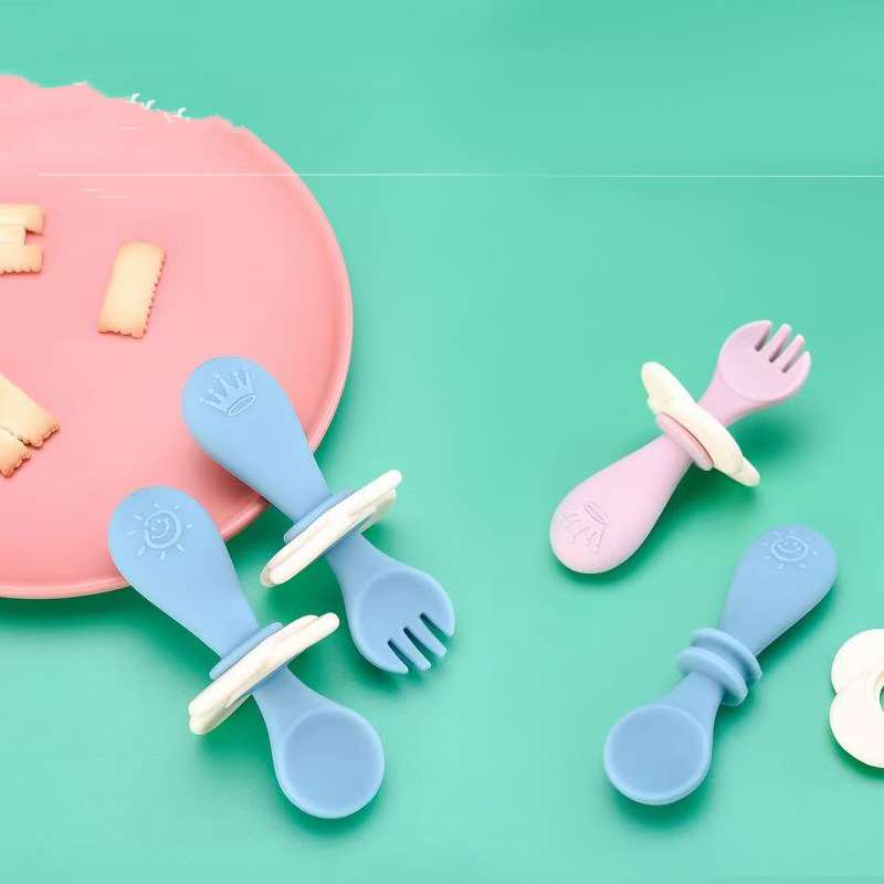 Short Handle Silicone Spoon and Fork Set for Children's Meals - MAMTASTIC