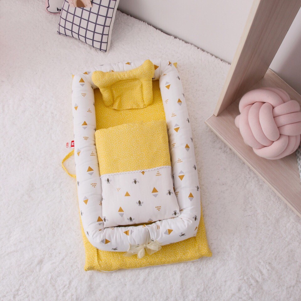 Portable Baby Bed: Lightweight & Easy to Fold - MAMTASTIC