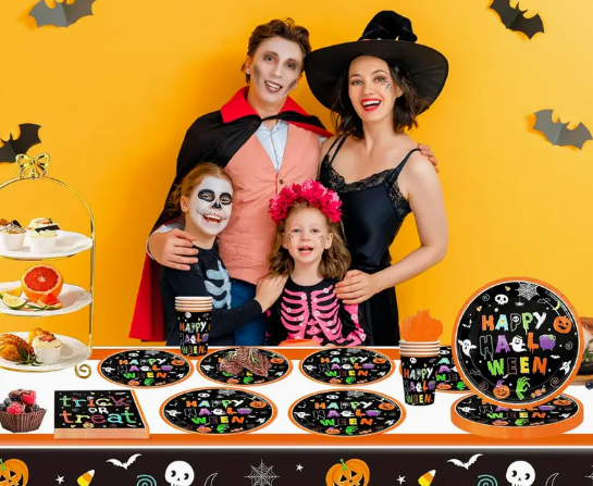 Halloween-Themed Tableware